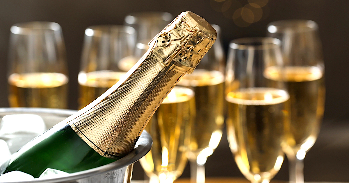 Så här väljer du bäst bubbel och champagne till nyårsfesten
